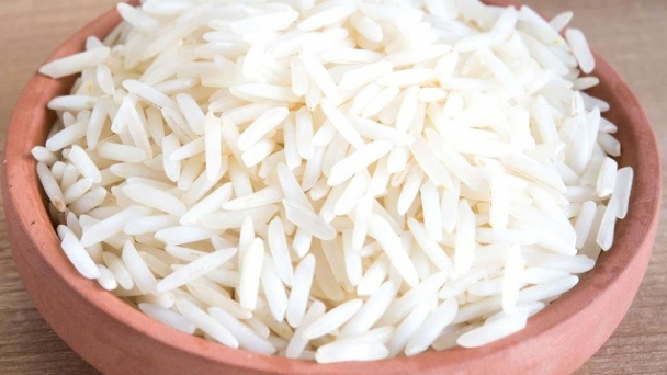 Bangladesh to import 100,000 tons of white rice from Vietnam